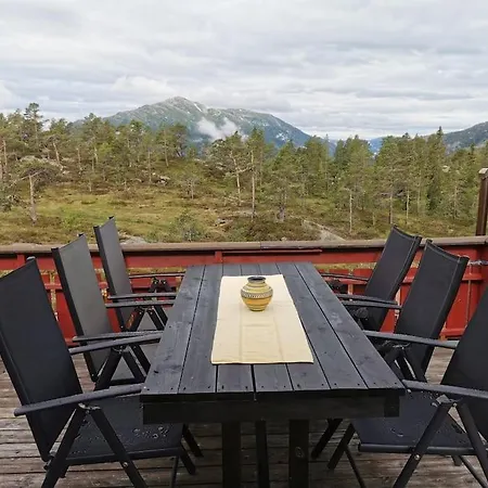 Mountain With A View And Hot Tub Apartment