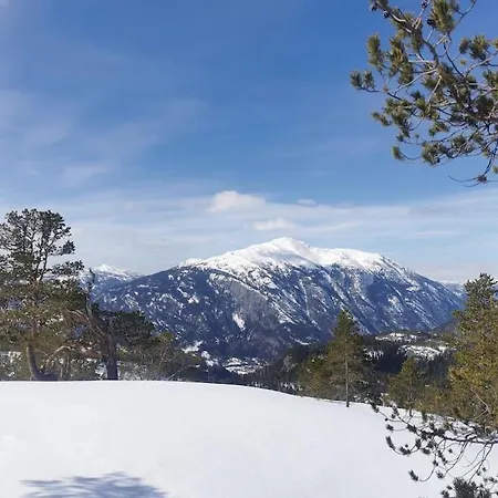 Mountain With A View And Hot Tub
